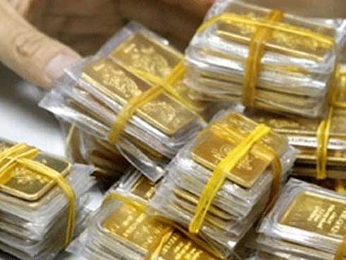 Giá vàng hôm nay 27/6: Ồ ạt bán tháo, vàng xuống đáy