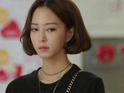 Vợ nhờ em họ chăm chồng nằm viện, ngờ đâu khi chồng khỏe lại cũng là lúc em họ thông báo một tin động trời-2