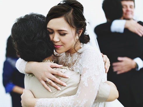 “Lấy chồng còn muốn lo cho bố mẹ đẻ như em là không ổn rồi” - quan điểm khiến chị em nhao nhao ý kiến