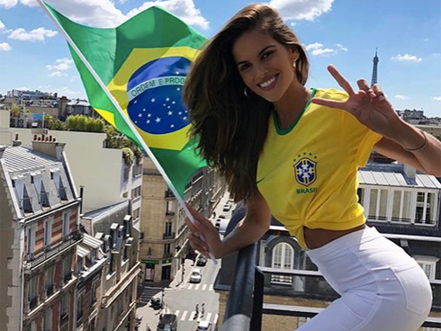 Victorias Secret 2018: Chị đại Adriana Lima bật khóc, nàng lọ lem Behati Prinsloo trở lại sàn diễn sau 2 lần sinh nở-21