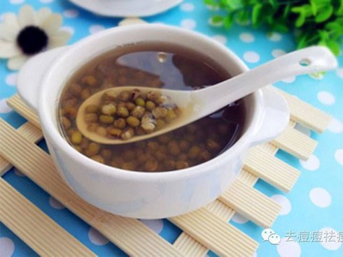 Làm thêm một bước sơ chế, nồi chè đậu bạn nấu sẽ nhanh nhừ, tiết kiệm rất nhiều thời gian
