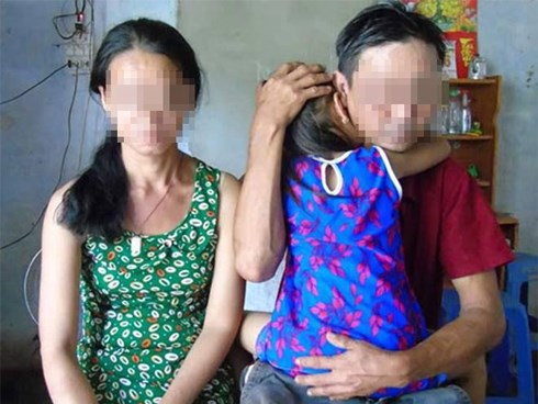 Người cha lật tẩy kẻ hãm hại con gái 5 tuổi trong vườn tràm
