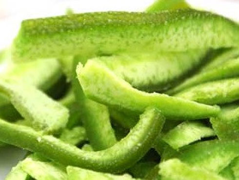 Gọt bưởi xong giữ lại vỏ rồi làm theo cách này, da sạch mụn, hết tàn nhang lại trắng hồng-9