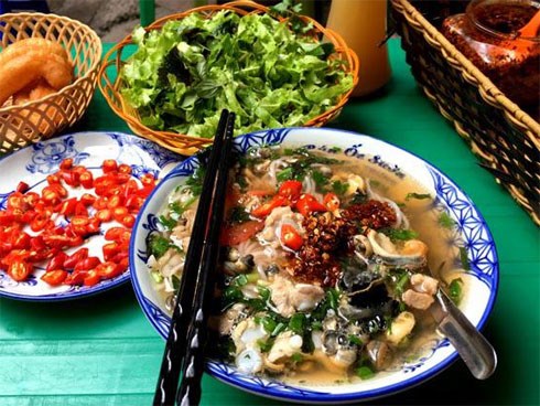 Những quán bún ốc ăn giòn giòn đã miệng lại 