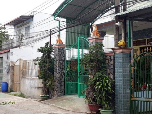 Hàng xóm nói gì về 2 cha con chủ mưu đánh bom khủng bố ở TP HCM?