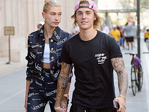 Justin Bieber và Hailey Baldwin đã đính hôn khi chỉ mới tái hợp được 1 tháng!