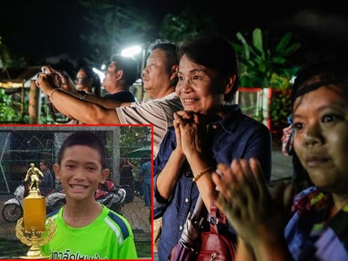 Mẹ cậu bé Thái được cứu khỏi hang: Nghe tên con là hạnh phúc đủ rồi!
