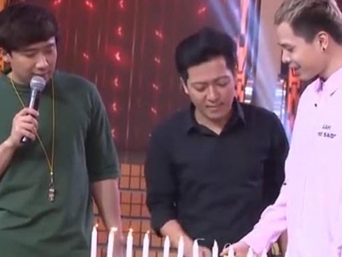 Trịnh Thăng Bình bị Trấn Thành, Trường Giang 'chặt chém' đến méo mặt