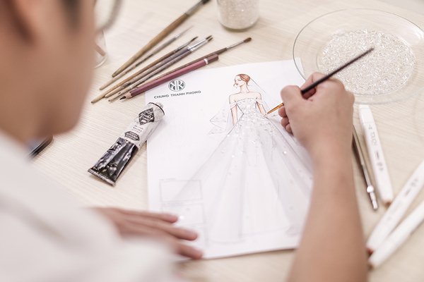 Tiết lộ váy cưới đẹp như cổ tích của á hậu Tú Anh | Tin tức Online