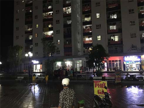 Ông bà phát hiện 2 cháu nội chết trong phòng ngủ-2