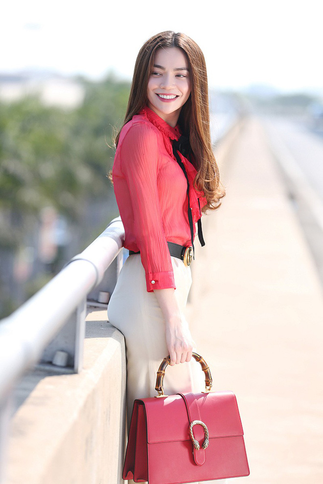 Sự cô đơn lạ lùng và nỗi sợ khi phải yêu Hồ Ngọc Hà!-2