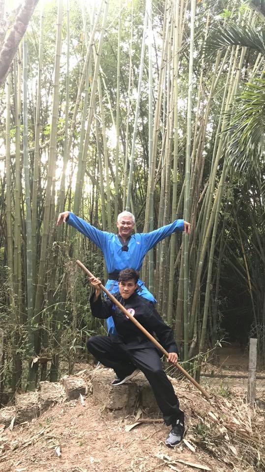 Đời tư kín tiếng của diễn viên Nguyễn Văn Tùng - người kiêm vệ sĩ bảo vệ các ngôi sao nổi tiếng-6