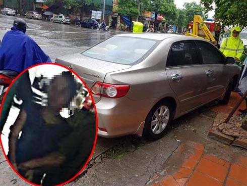 Vụ mẹ giết con và cháu ở HN: Bắt chiếc xe người thân chở thi thể cháu bé về quê