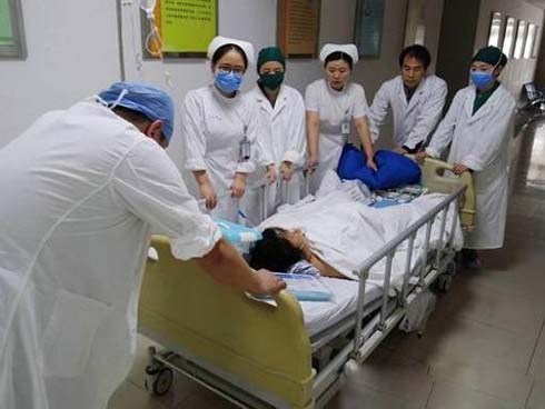 Nghe lời mẹ chồng, bà bầu 9 tháng đau xót mất con ngay sát ngày sinh