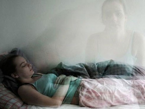 Giải mộng: Nằm mơ thấy người chết báo hiệu điều gì?