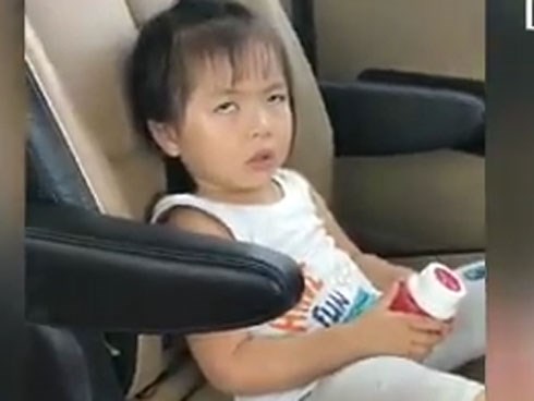 Khi bạn cố gắng tỏ ra tỉnh táo vào mỗi buổi sáng thứ hai