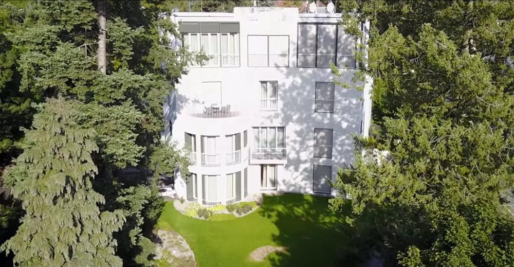 Thu Minh hé lộ căn bạch dinh trắng muốt và phi cơ riêng triệu đô ở CH Séc-7