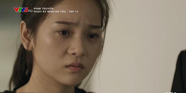 Clip hot nhất ngày: Nhã Phương cạn lời khi bị em gái mưa đánh ghen ngược-4