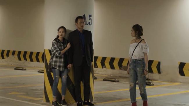 Clip hot nhất ngày: Nhã Phương cạn lời khi bị em gái mưa đánh ghen ngược-1