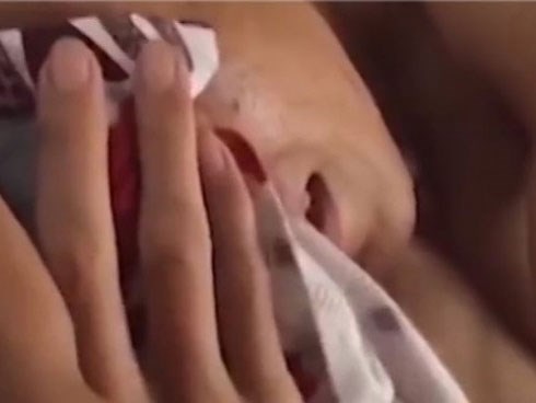 Phận làm con trai 12 bến nước: không có gì khổ hơn