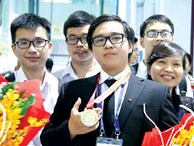 Nam sinh chuyên KHTN - ĐHQG Hà Nội 2 năm liên tiếp giành Huy chương Vàng Olympic Hóa học Quốc tế