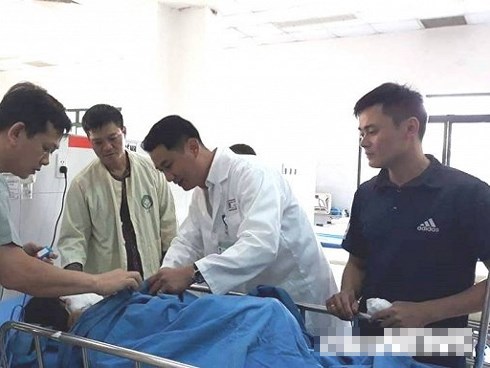 Tai nạn thảm khốc, 13 người chết ở Quảng Nam: 'Tôi bất lực chứng kiến vợ và mọi người chết trong nháy mắt'