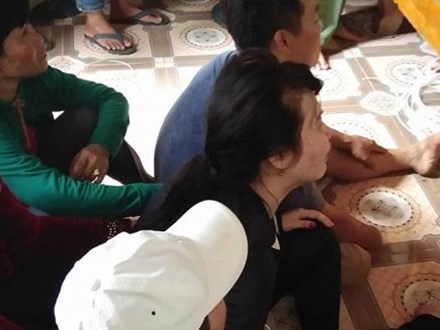 Tai nạn thảm khốc, 13 người chết ở Quảng Nam: Cô dâu khóc cạn nước mắt bên linh cữu chồng