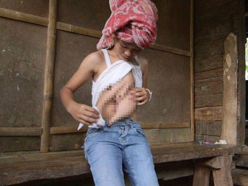 Cặp song sinh 5 tuổi tổ chức đám cưới vì được cho là người tình kiếp trước-1