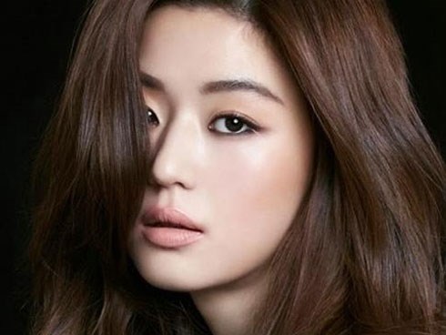Nhìn đường nhân trung đoán được tuổi thọ, những rắc rối phải gặp trên đường đời