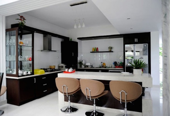 Đừng tưởng đi dép tổ ong là nghèo, Quyền Linh sở hữu gia sản khủng bậc nhất trong giới MC Việt-7