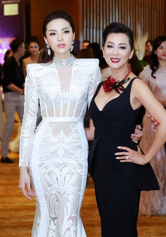 Phản ứng của sao Việt khi bị đụng hàng về nghệ danh: Người muốn đổi tên, kẻ tức giận lên tiếng-9