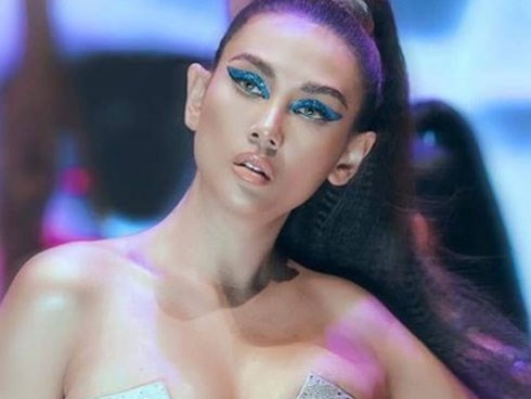 Siêu mẫu Võ Hoàng Yến đã có bạn trai và được cưng như 'trứng mỏng'?
