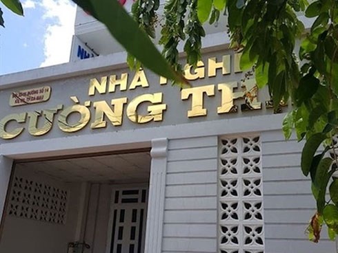 Vụ cô giáo vào nhà nghỉ với trưởng phòng GD:Bất ngờ lời giải trình