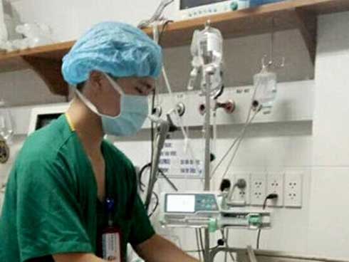 Những em bé ung thư đi hội chợ, chơi Tết trong… bệnh viện: Con ước cả thế giới không còn bệnh nữa”-17