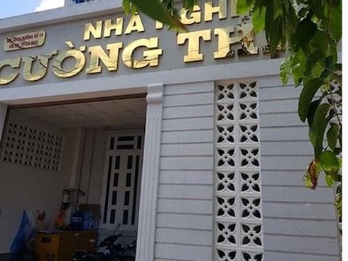 Cô giáo vào nhà nghỉ cùng Trưởng phòng GD-ĐT: Thông tin mới nhất