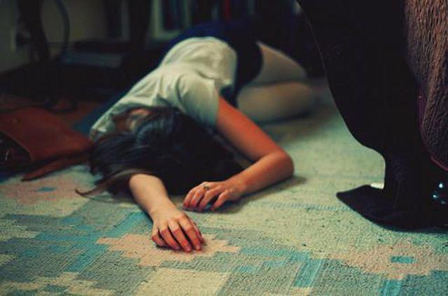 Người phụ nữ 32 tuổi bị đột tử, cảnh báo 3 chỗ đau trên cơ thể cần đến viện gấp-3