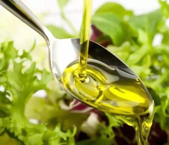 Người phụ nữ 32 tuổi bị đột tử, cảnh báo 3 chỗ đau trên cơ thể cần đến viện gấp-8