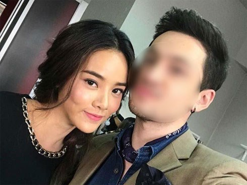 Kể bạn trai lương 5.000 USD/tháng mà không chịu chi tình phí, đi uống nước tiền ai nấy trả, cô gái khiến hội chị em tranh cãi gay gắt