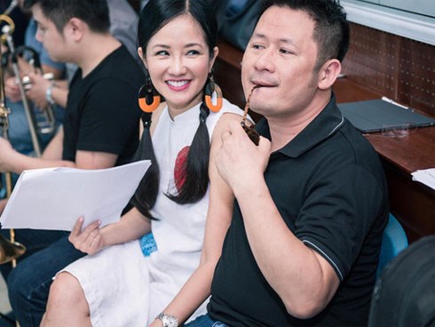 Hồng Nhung: 