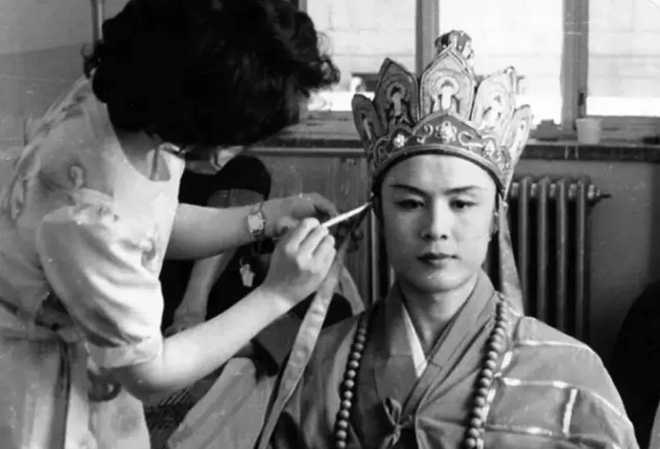 Đường Tăng Tây Du Ký: 60 tuổi vẫn chạy show, nhận cát-xê bèo bọt không bằng sao hạng C-2