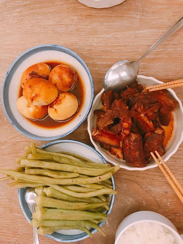 Phan Như Thảo thừa nhận chỉ vào bếp làm mì gói, còn việc nấu ăn là của chồng đại gia-9