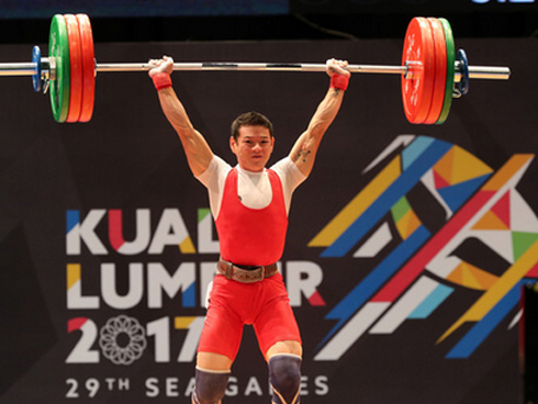 Thạch Kim Tuấn giành 3 HCV tại cúp thế giới, chạm tay vé dự Olympic 2020-2