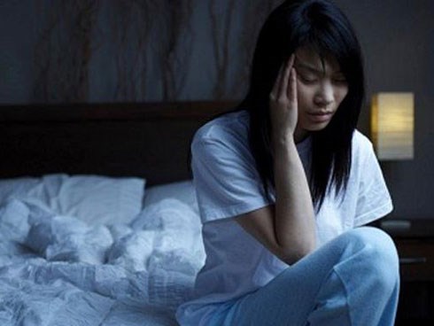 Con mất mới 58 ngày, chồng đã đòi ly hôn vì vợ không chịu về sống với bố mẹ chồng