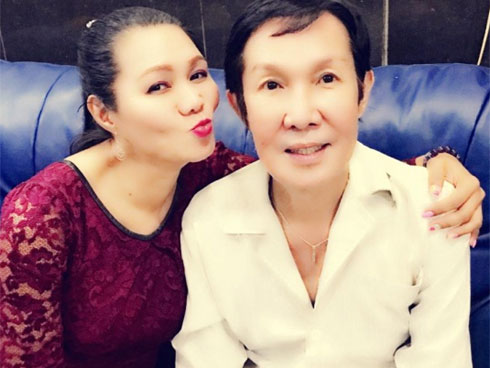 Nghệ sĩ Ngọc Huyền đến chúc mừng sinh nhật NSƯT Vũ Linh sau tin đồn xích mích-6