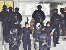 'Tôi bị sốc, thẩm phán Malaysia nên thả tự do ngay cho 2 cô gái' 'Tôi bị sốc, thẩm phán Malaysia nên thả tự do ngay cho 2 cô gái'