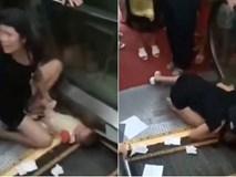 Không cẩn thận khi đi thang cuốn, bé 1 tuổi bị nuốt trọn cánh tay trong vụ tai nạn kinh hoàng Không cẩn thận khi đi thang cuốn, bé 1 tuổi bị nuốt trọn cánh tay trong vụ tai nạn kinh hoàng