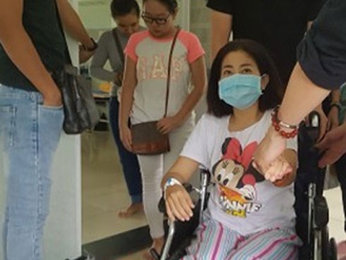 Mai Phương được tặng thuốc đặc trị ung thư, bắt đầu quá trình xạ trị sáng nay