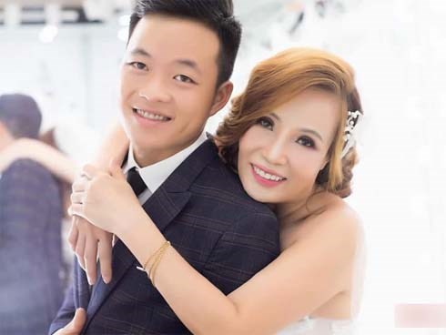 Cô dâu 61, chú rể 26 tuổi sắp tổ chức đám cưới như mơ ở Cao Bằng