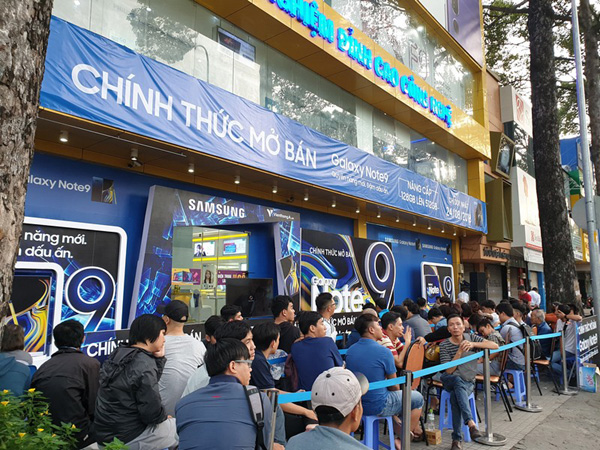 Ưu đãi 8 triệu cho khách hàng mua Samsung Galaxy Note9-3
