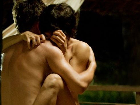 Bi hài chuyện chụp cảnh nóng trên phim trường
